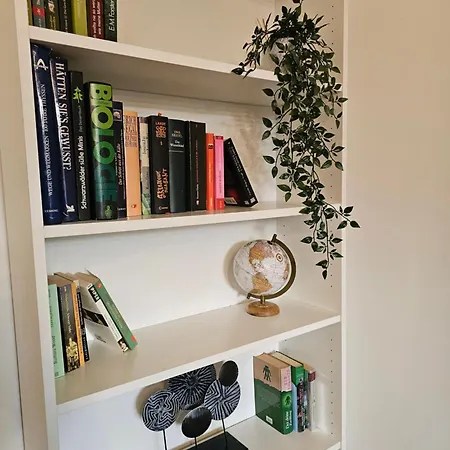 Апартаменты Naehe Duesseldorf Messe Expo, Airport, Train Station Дуйсбург