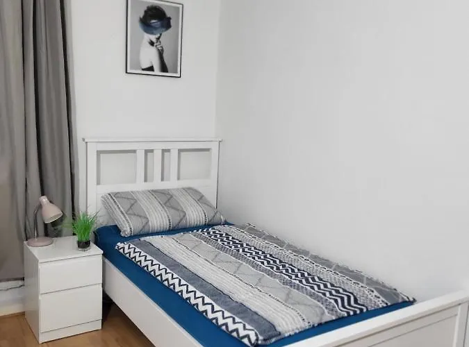 Апартаменты Naehe Duesseldorf Messe Expo, Airport, Train Station