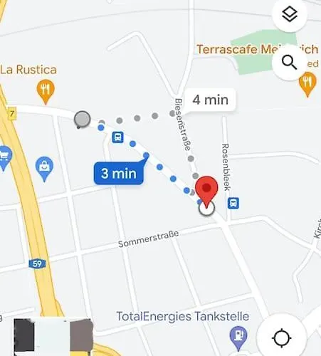 Naehe Duesseldorf Messe Expo, Airport, Train Station Дуйсбург