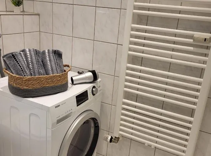 Naehe Duesseldorf Messe Expo, Airport, Train Station Appartement *